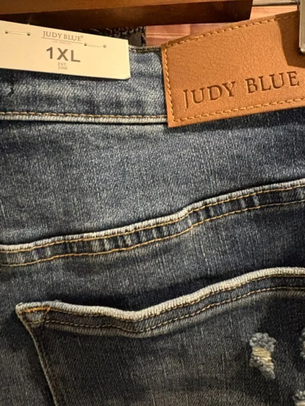 Judy Blue Demi Tummy Control Jean Shorts JB150246DK 1X NWT - Picture 4 of 4